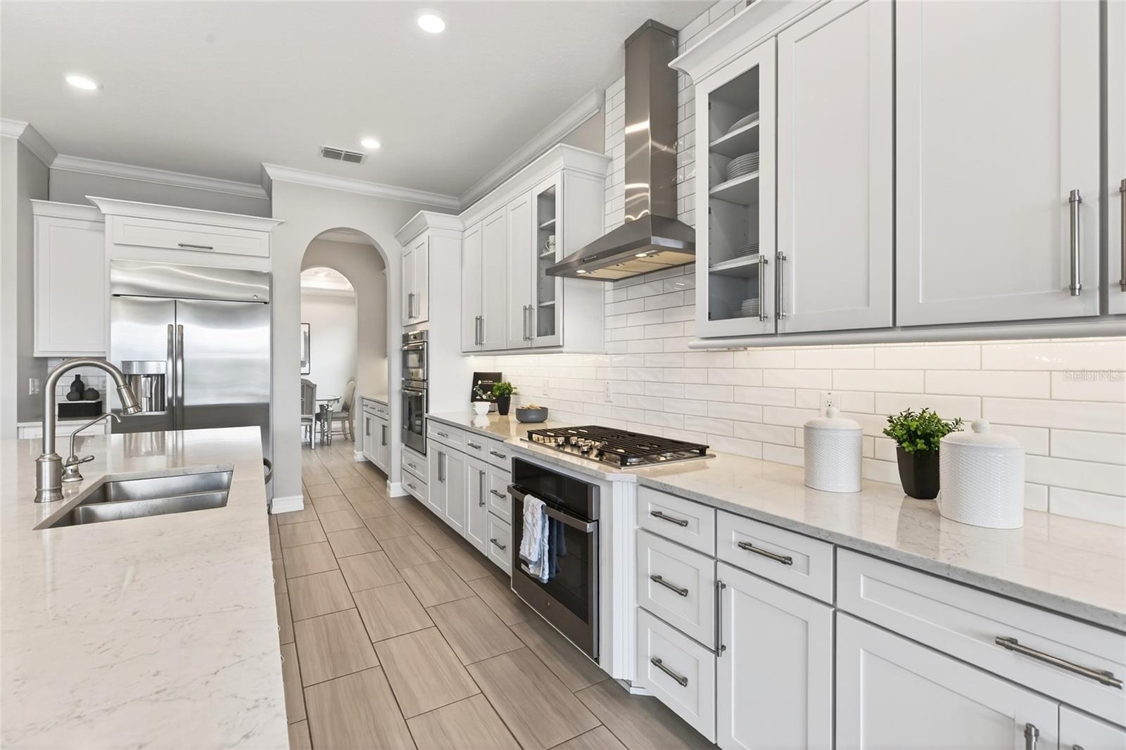 Image 20 of 96 For 18215 Leafmore Street