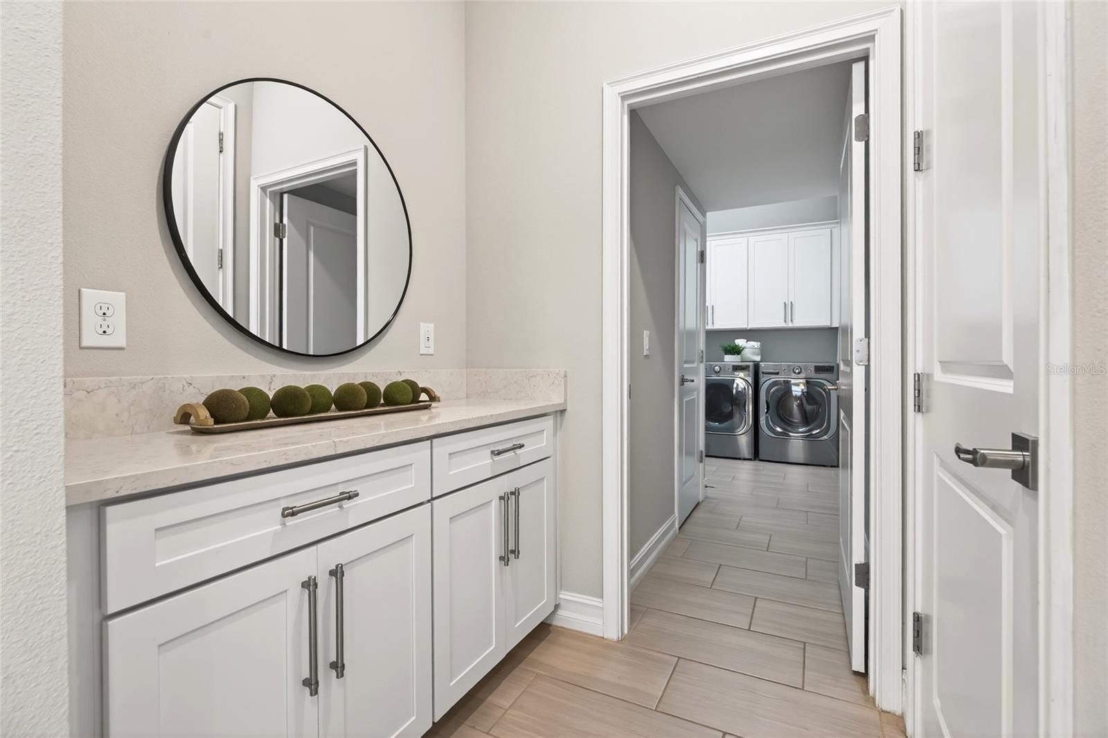 Image 33 of 96 For 18215 Leafmore Street