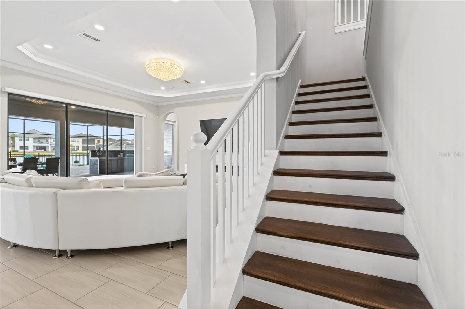 Image 71 of 96 For 18215 Leafmore Street