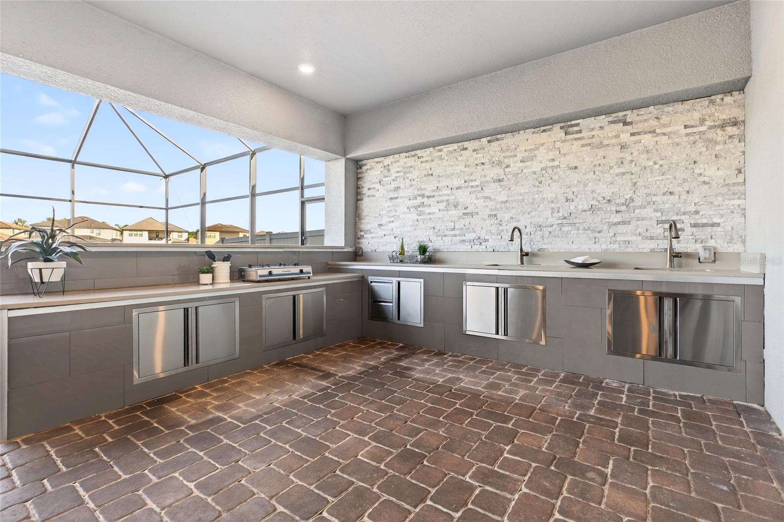 Image 75 of 96 For 18215 Leafmore Street