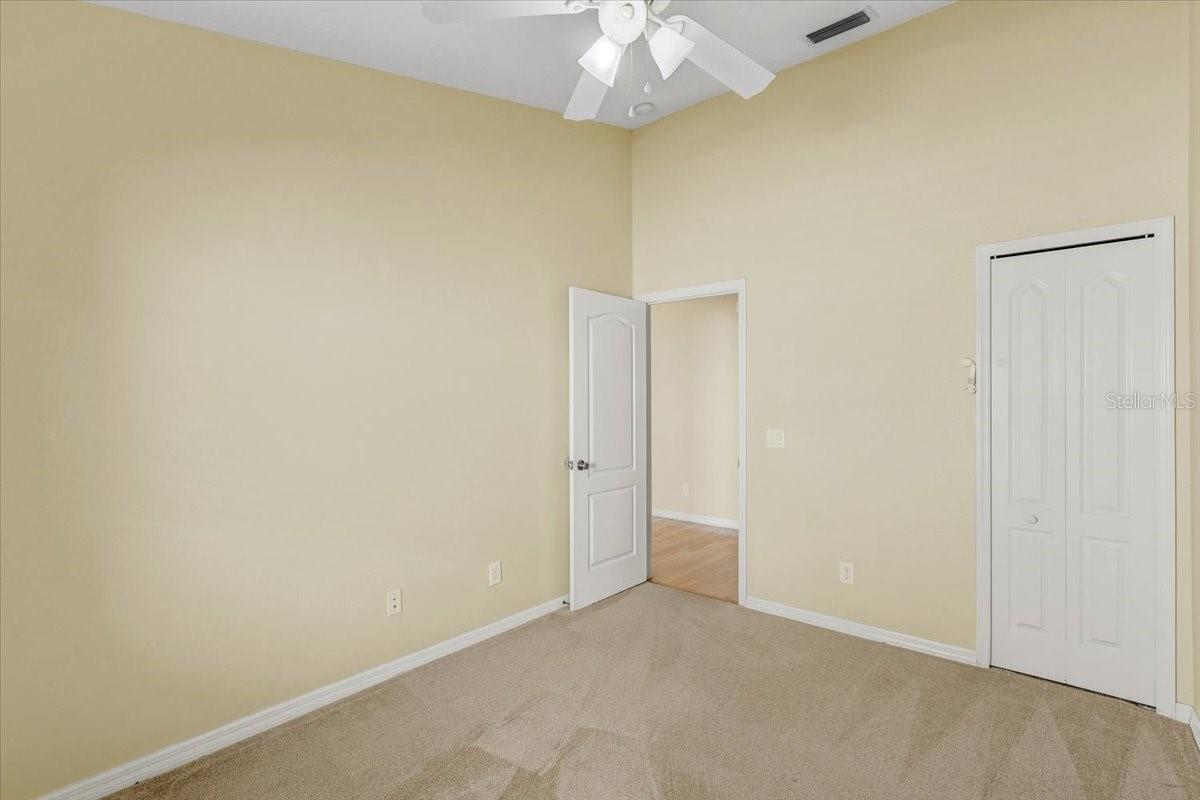 Image 13 of 48 For 15129 Shearcrest Drive