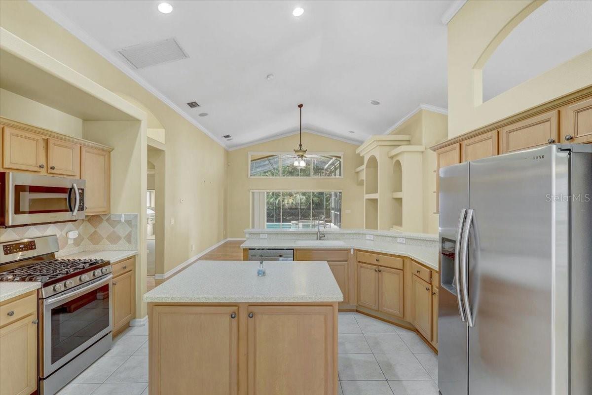 Image 21 of 48 For 15129 Shearcrest Drive