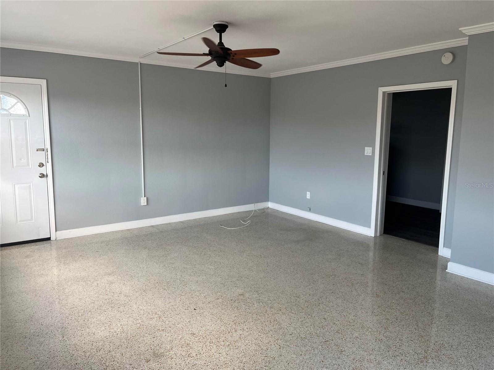 Image 4 of 17 For 11355 3rd Street E 4