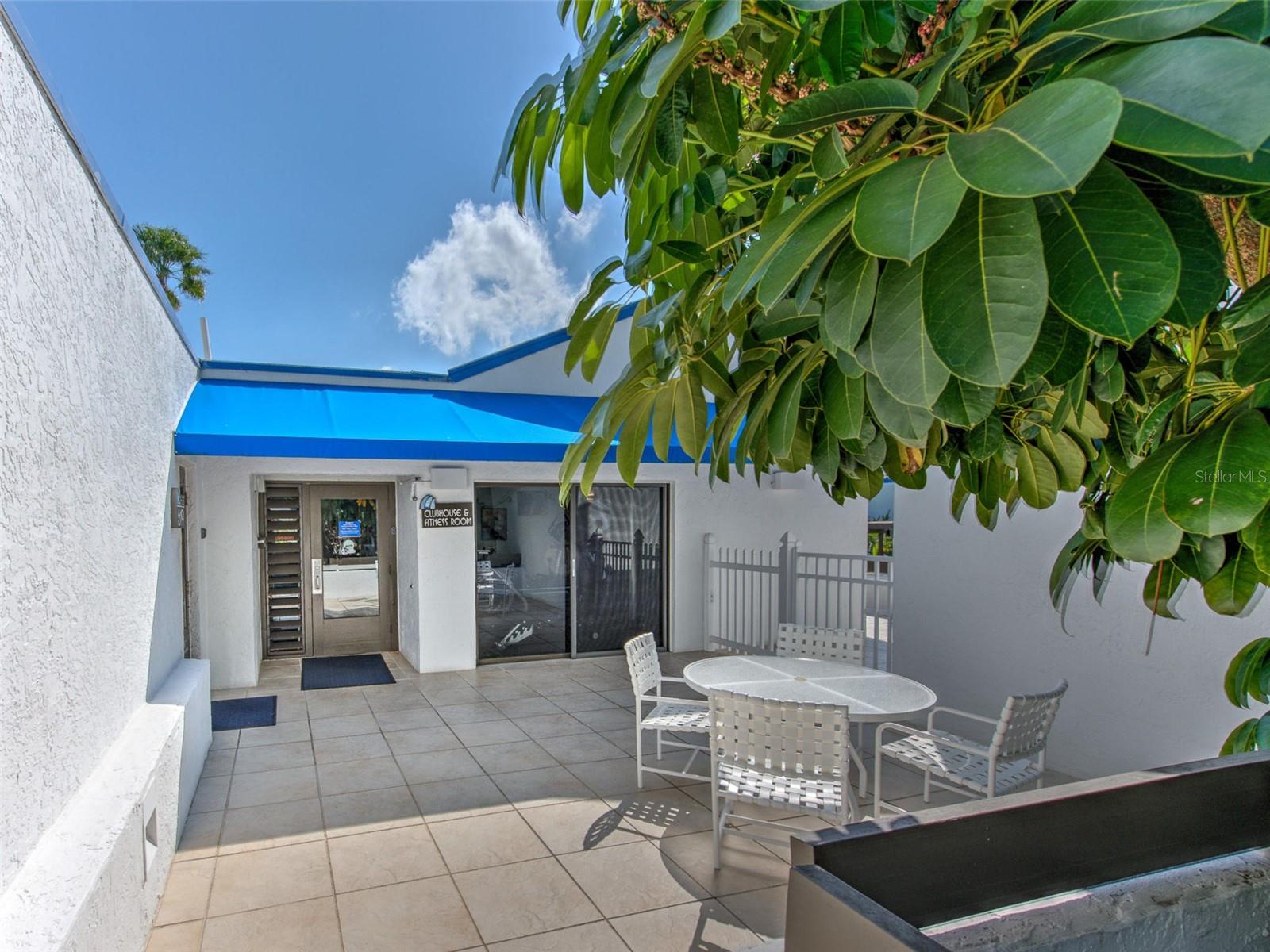 Image 29 of 58 For 706 Bayport Way 706