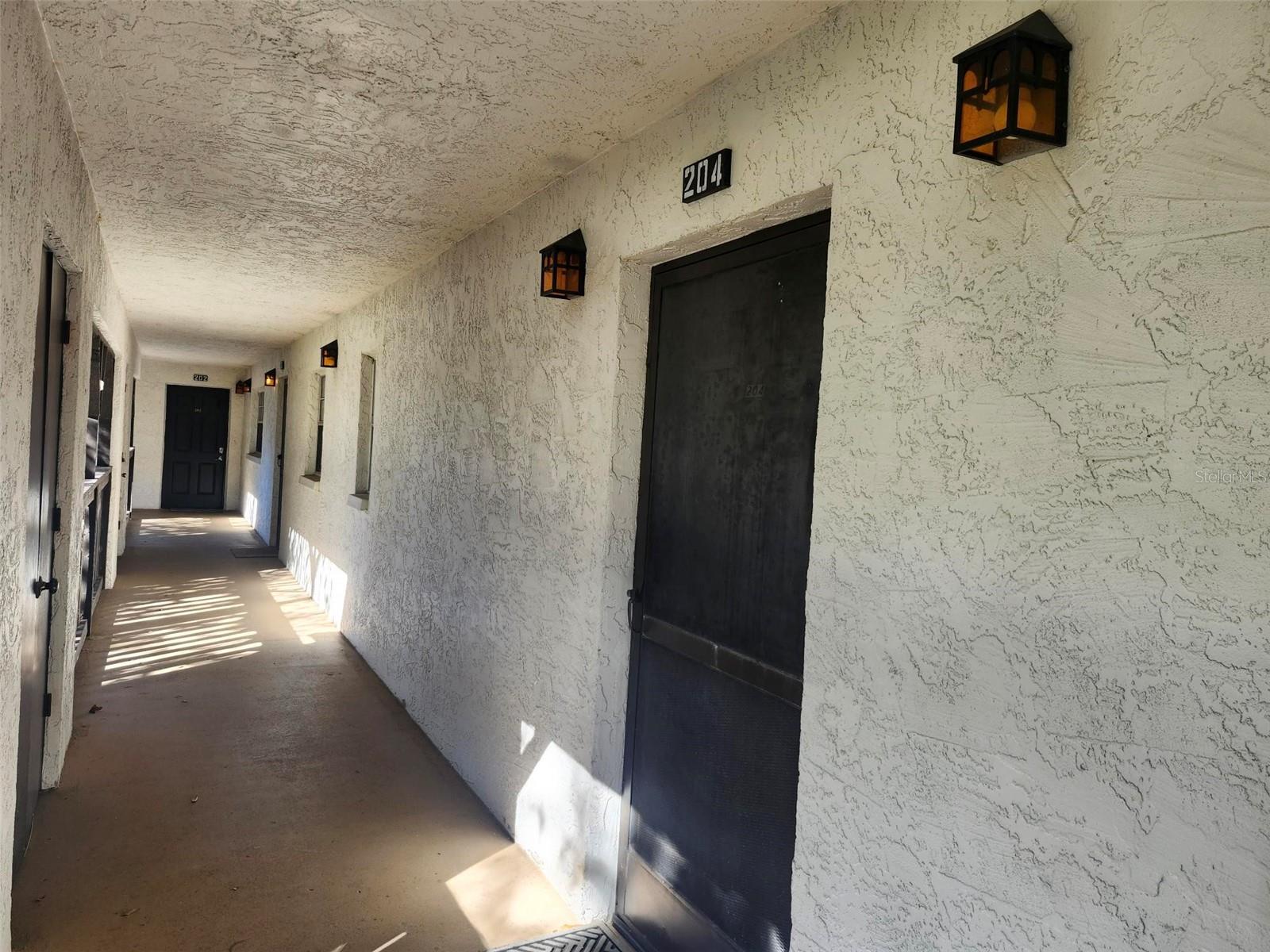 Image 2 of 25 For 380 Bayshore Boulevard 204