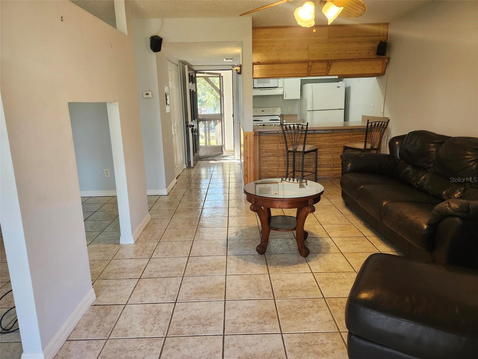 Image 9 of 25 For 380 Bayshore Boulevard 204