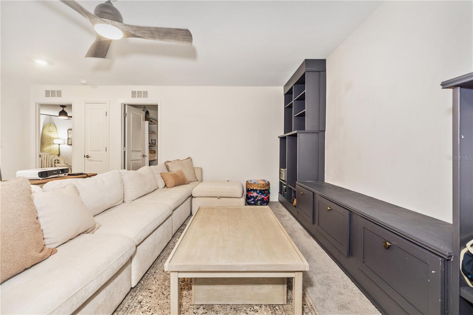 Image 21 of 29 For 10070 Trumpet Honeysuckle Way