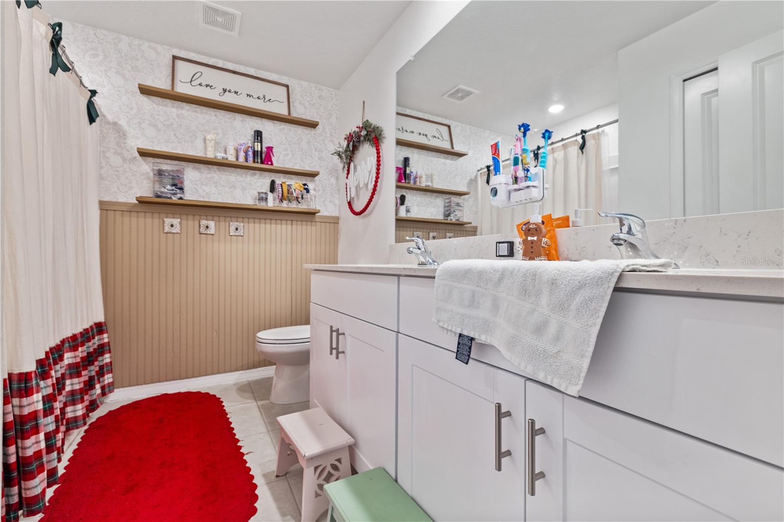 Image 25 of 29 For 10070 Trumpet Honeysuckle Way