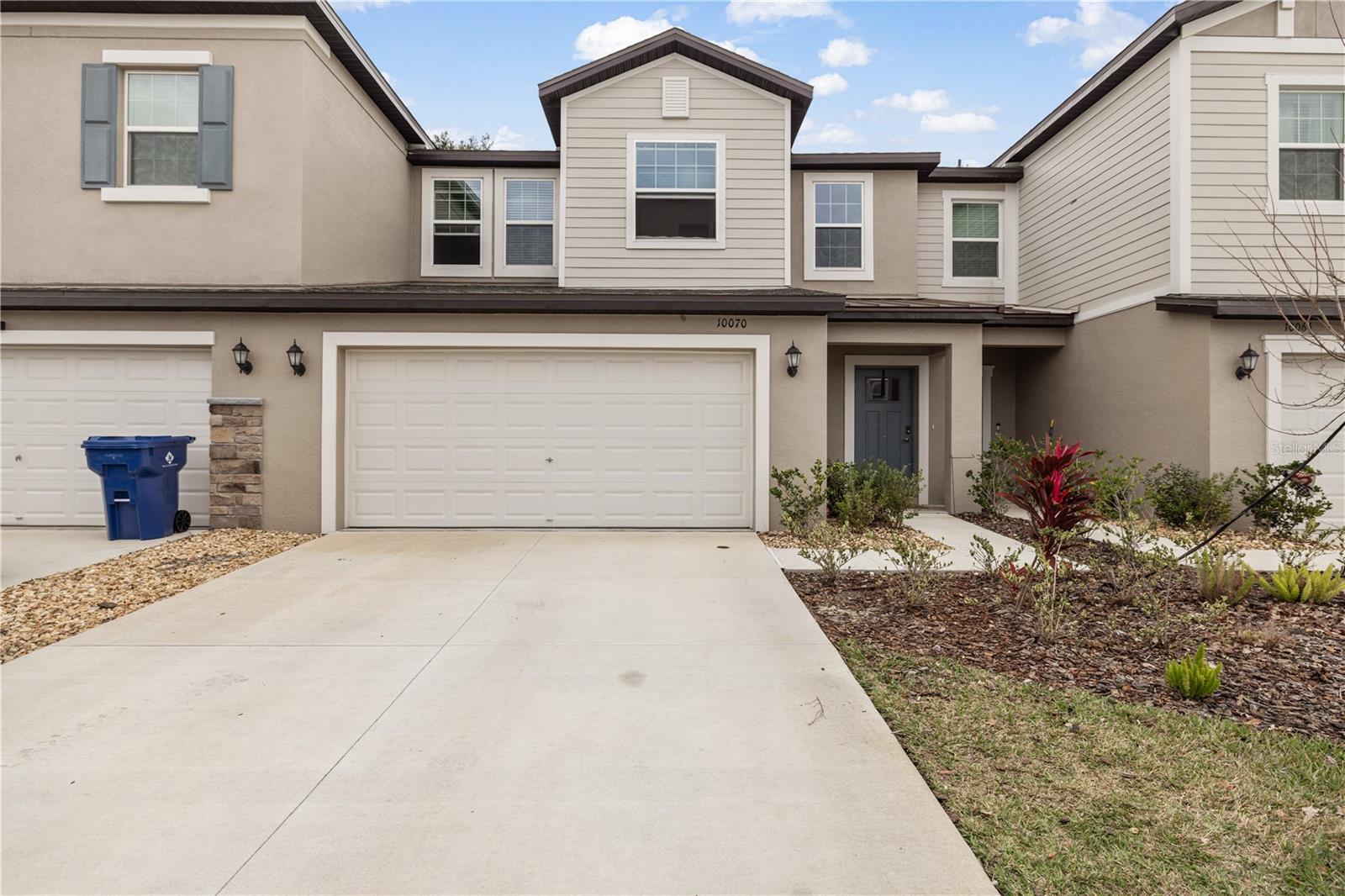 Image 3 of 29 For 10070 Trumpet Honeysuckle Way