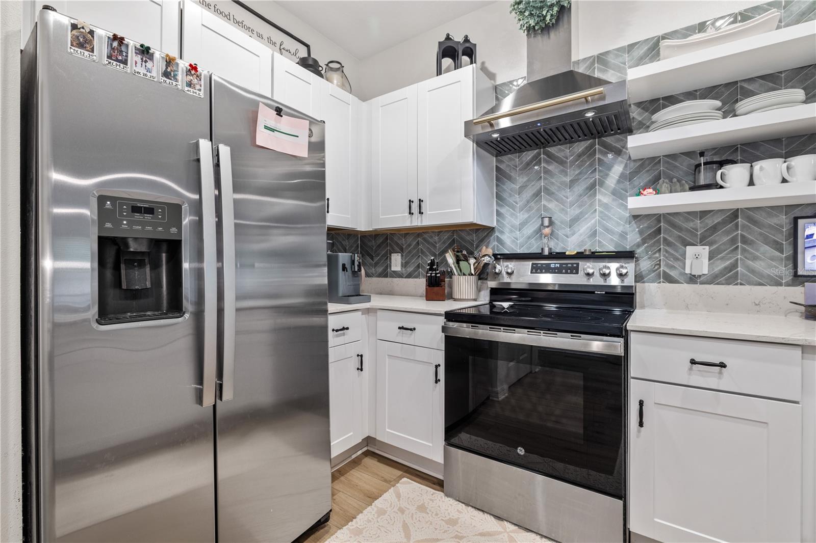 Image 8 of 29 For 10070 Trumpet Honeysuckle Way