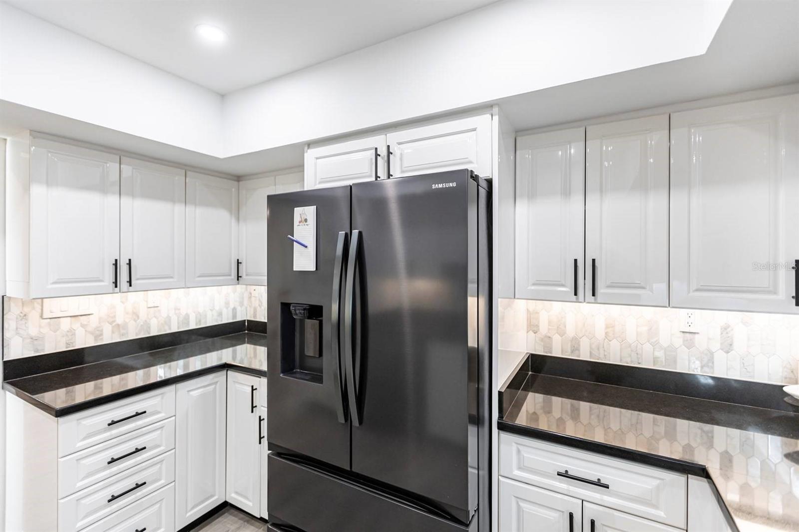 Image 12 of 26 For 1125 Peppertree Drive 402