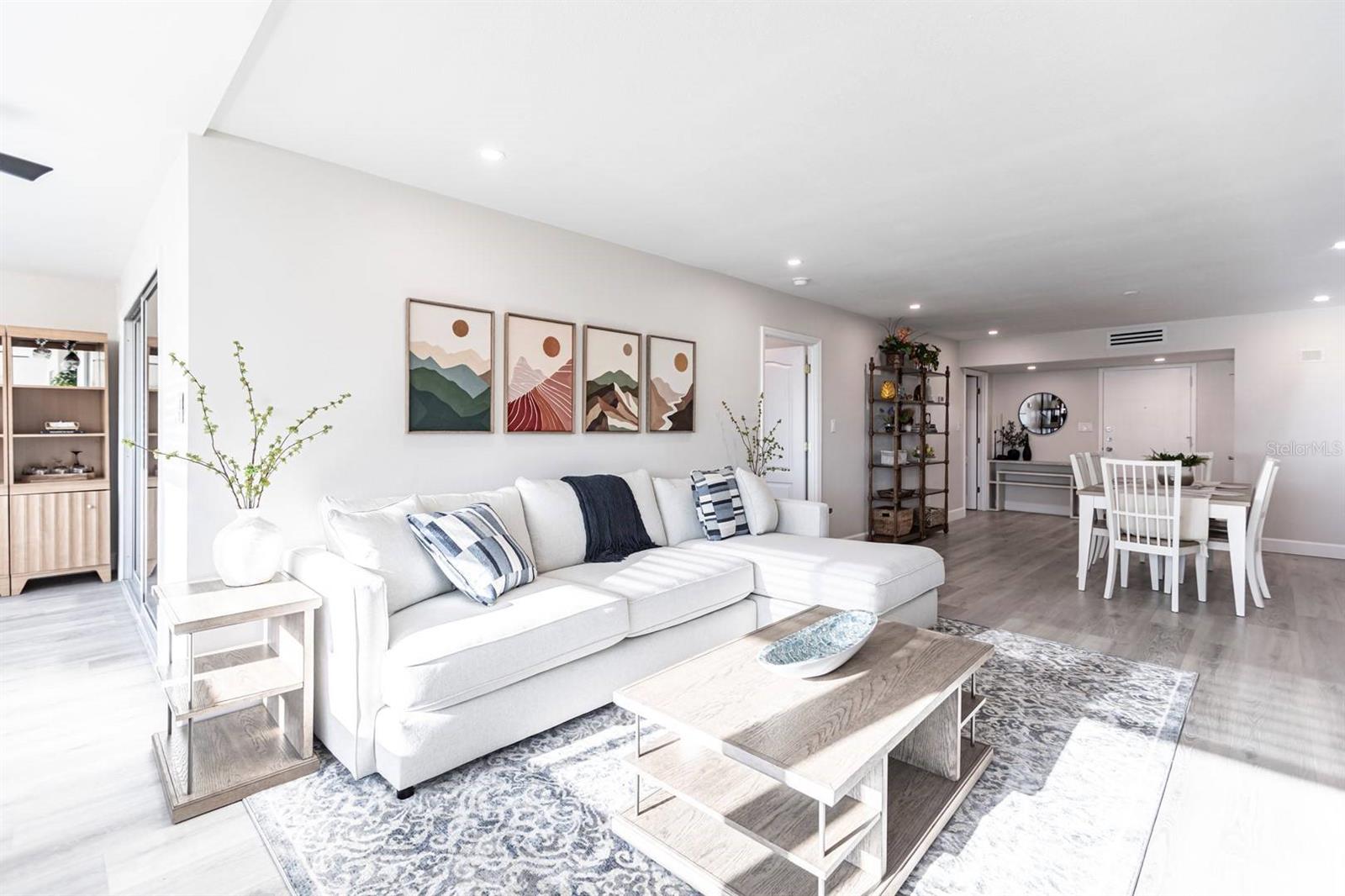 Image 4 of 26 For 1125 Peppertree Drive 402