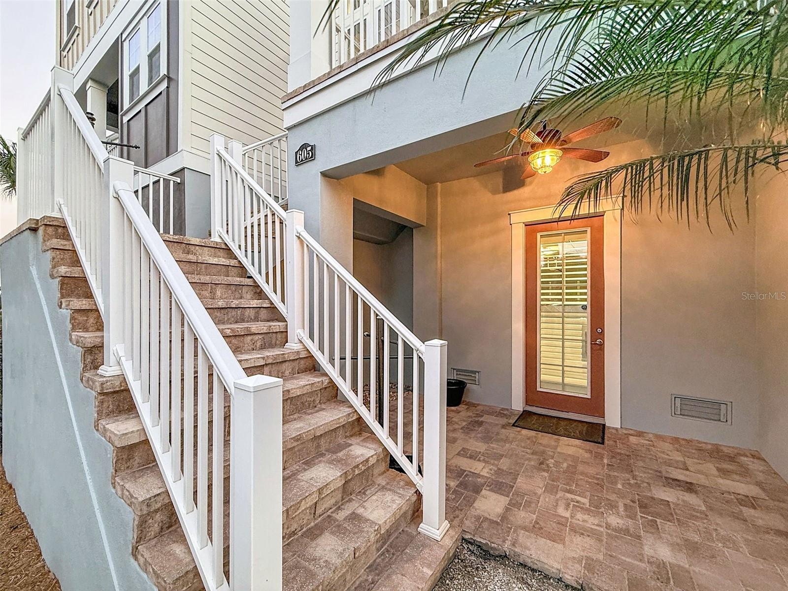 Image 76 of 84 For 19915 Gulf Blvd 605  605