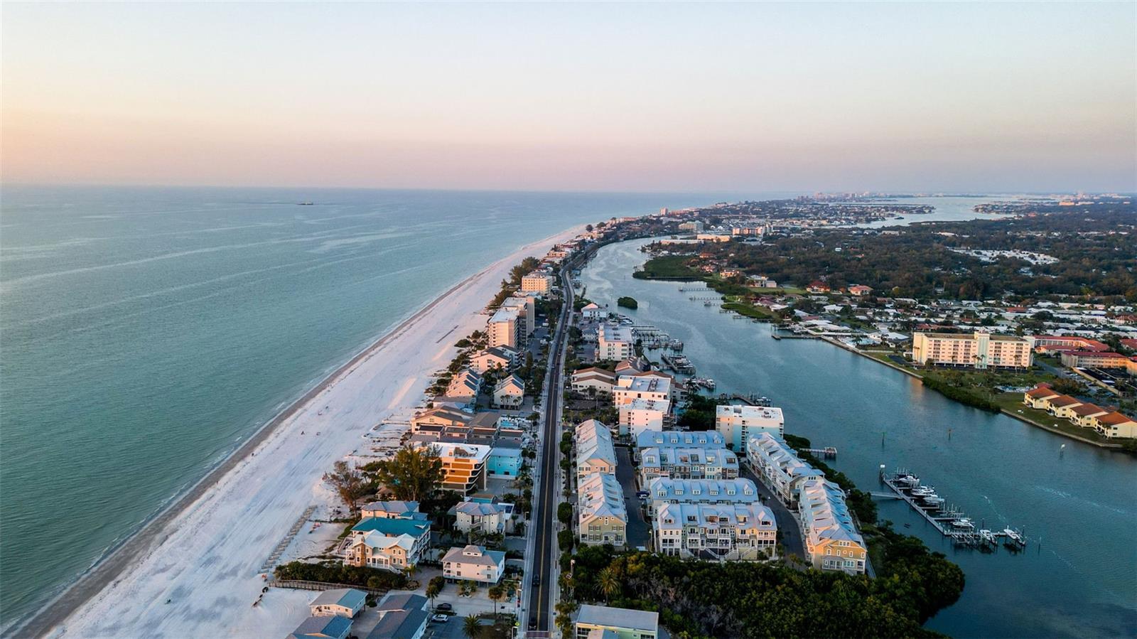 Image 83 of 84 For 19915 Gulf Blvd 605  605