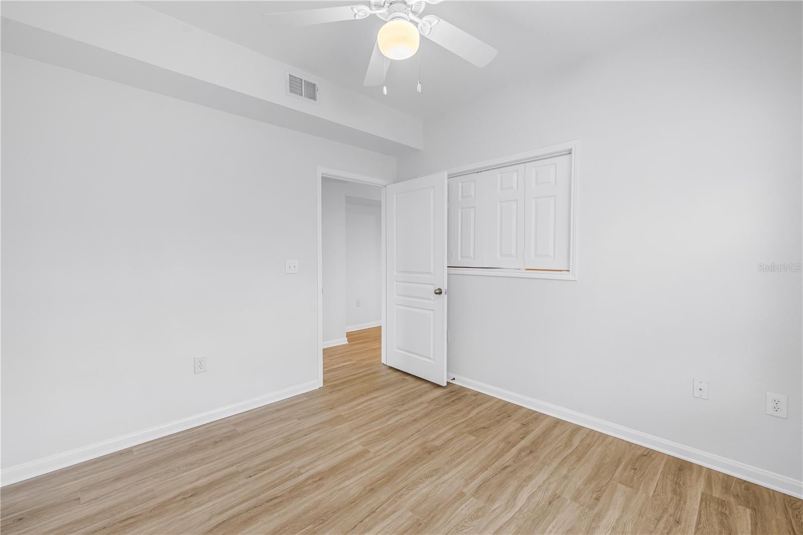 Image 24 of 44 For 5125 Palm Springs Boulevard 4305