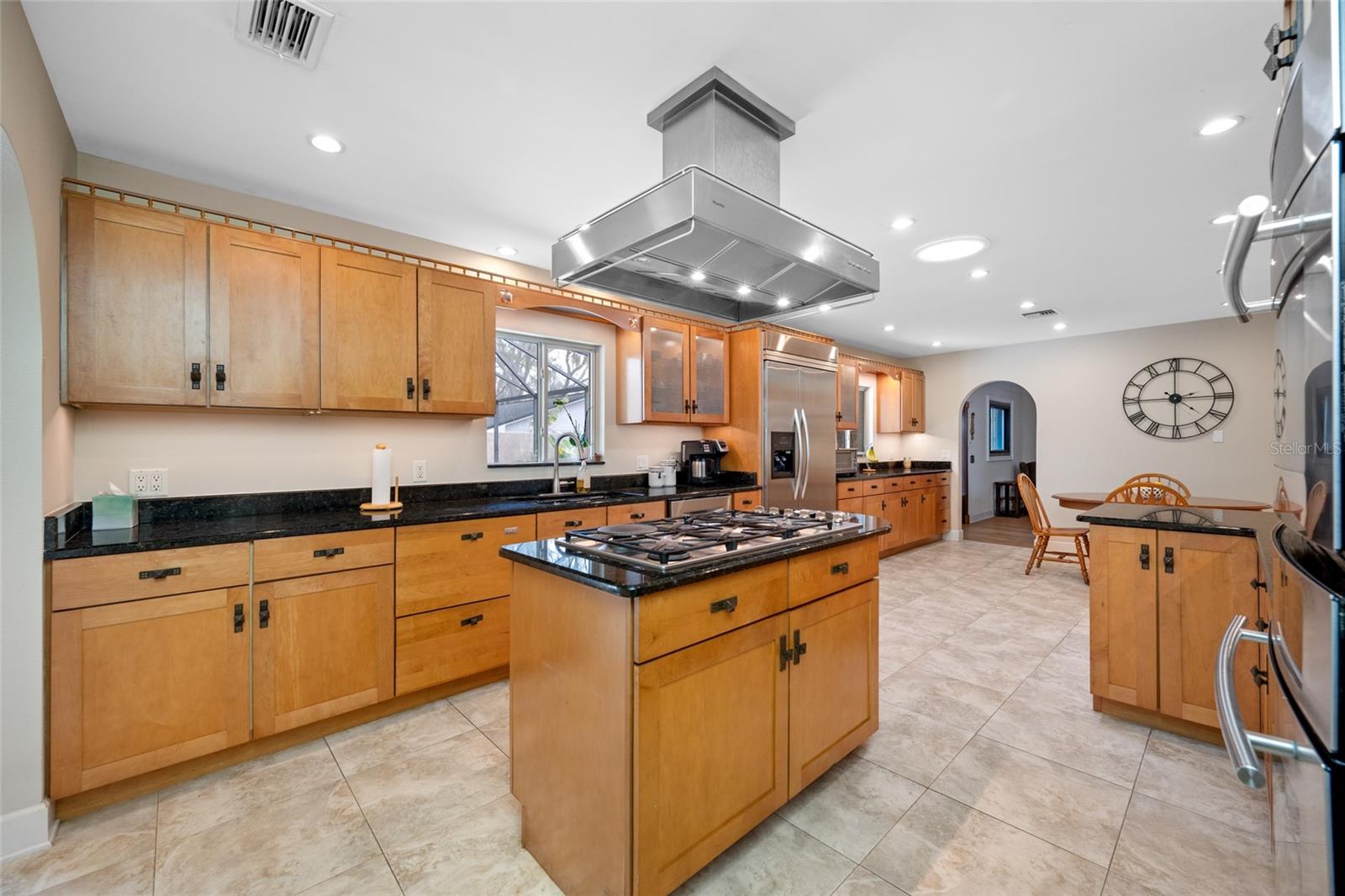 Image 24 of 84 For 1813 Riverhills Drive