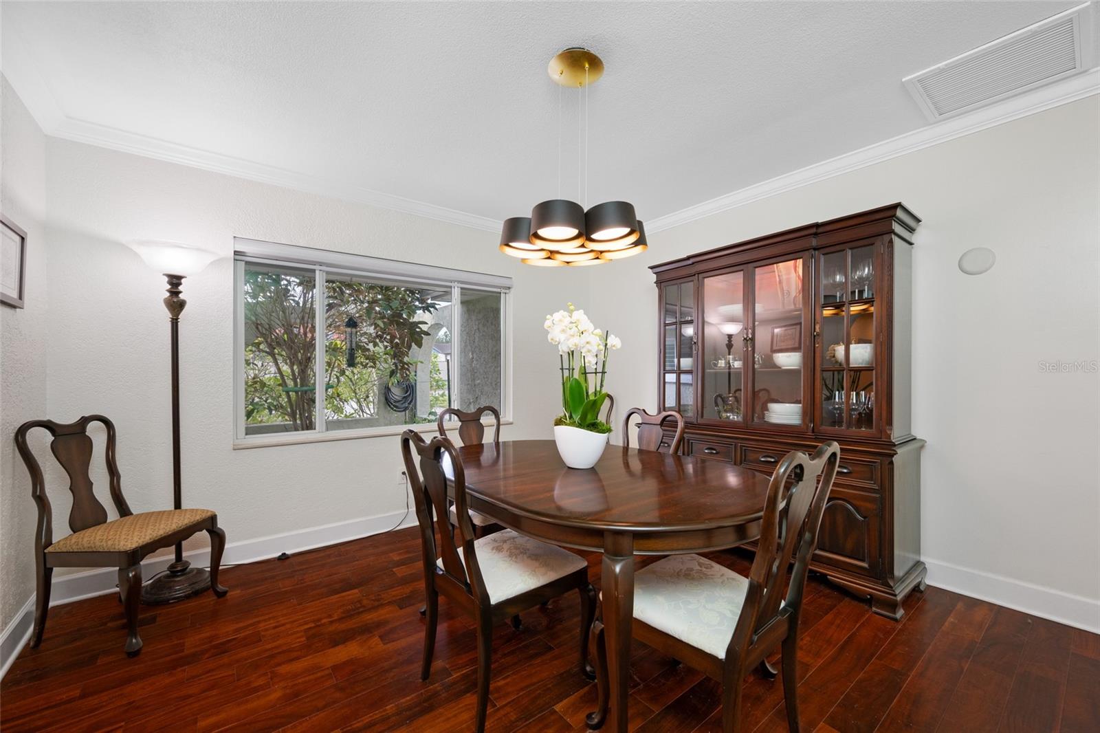 Image 35 of 84 For 1813 Riverhills Drive