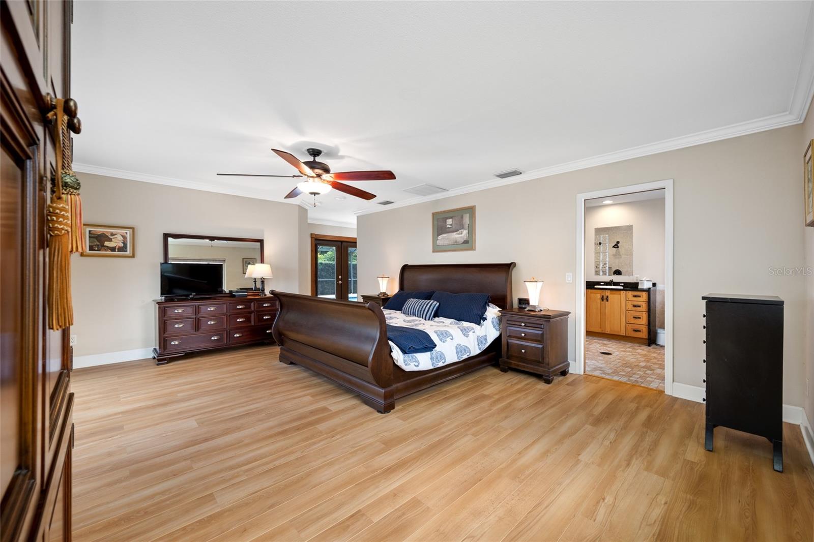 Image 47 of 84 For 1813 Riverhills Drive