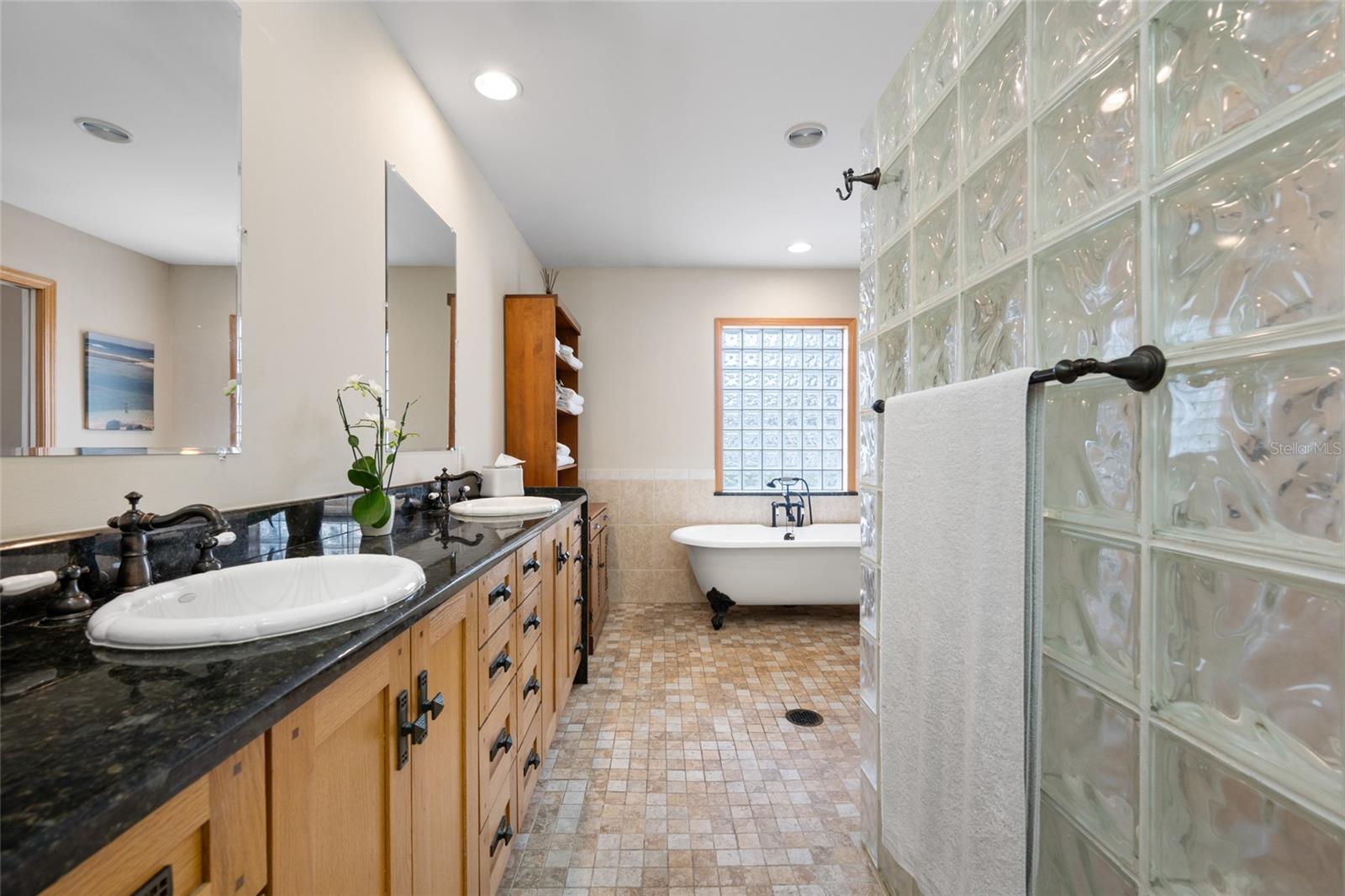 Image 49 of 84 For 1813 Riverhills Drive