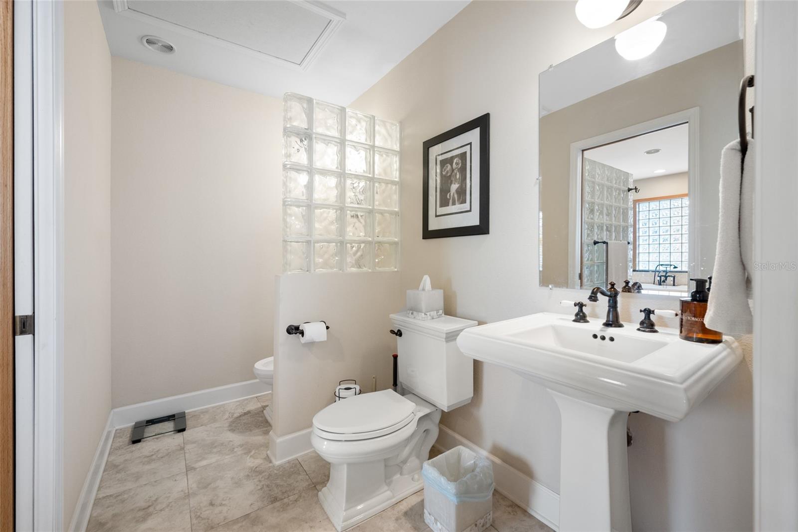 Image 55 of 84 For 1813 Riverhills Drive