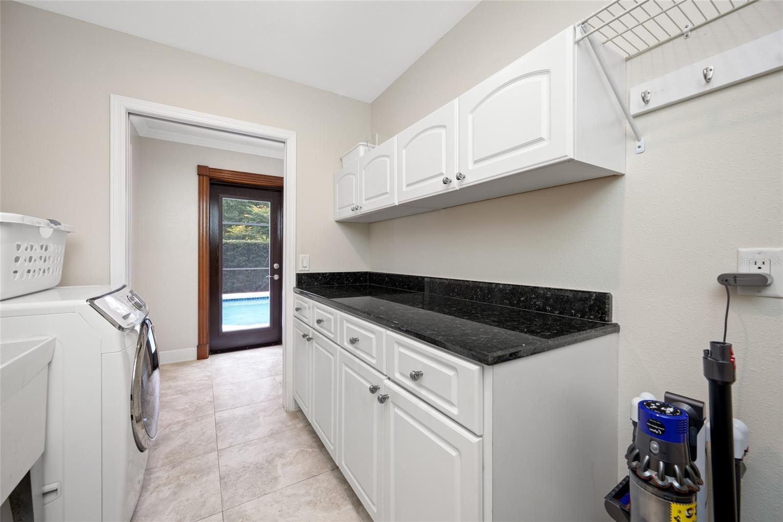 Image 72 of 84 For 1813 Riverhills Drive