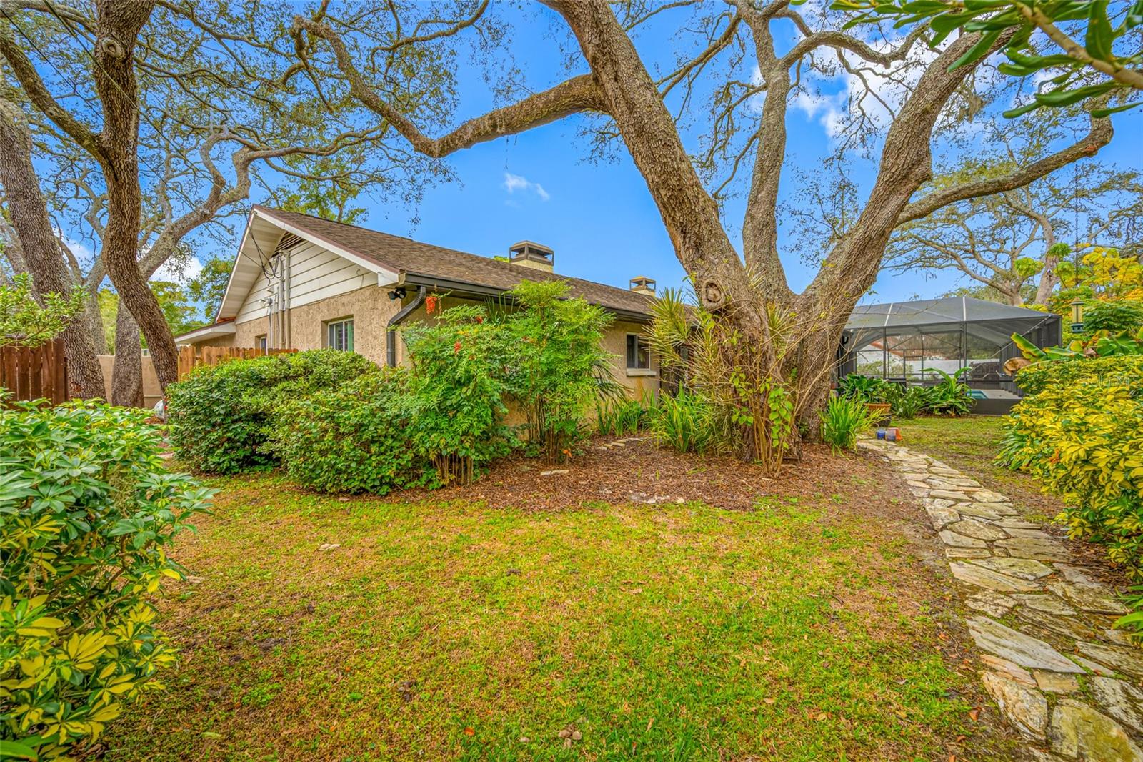 Image 79 of 84 For 1813 Riverhills Drive