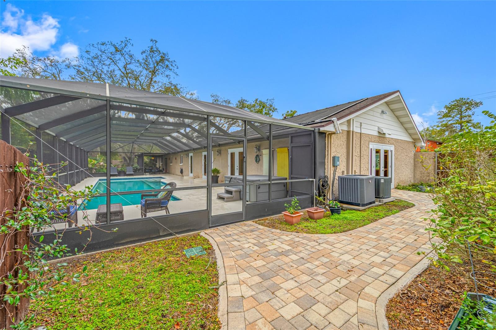 Image 81 of 84 For 1813 Riverhills Drive