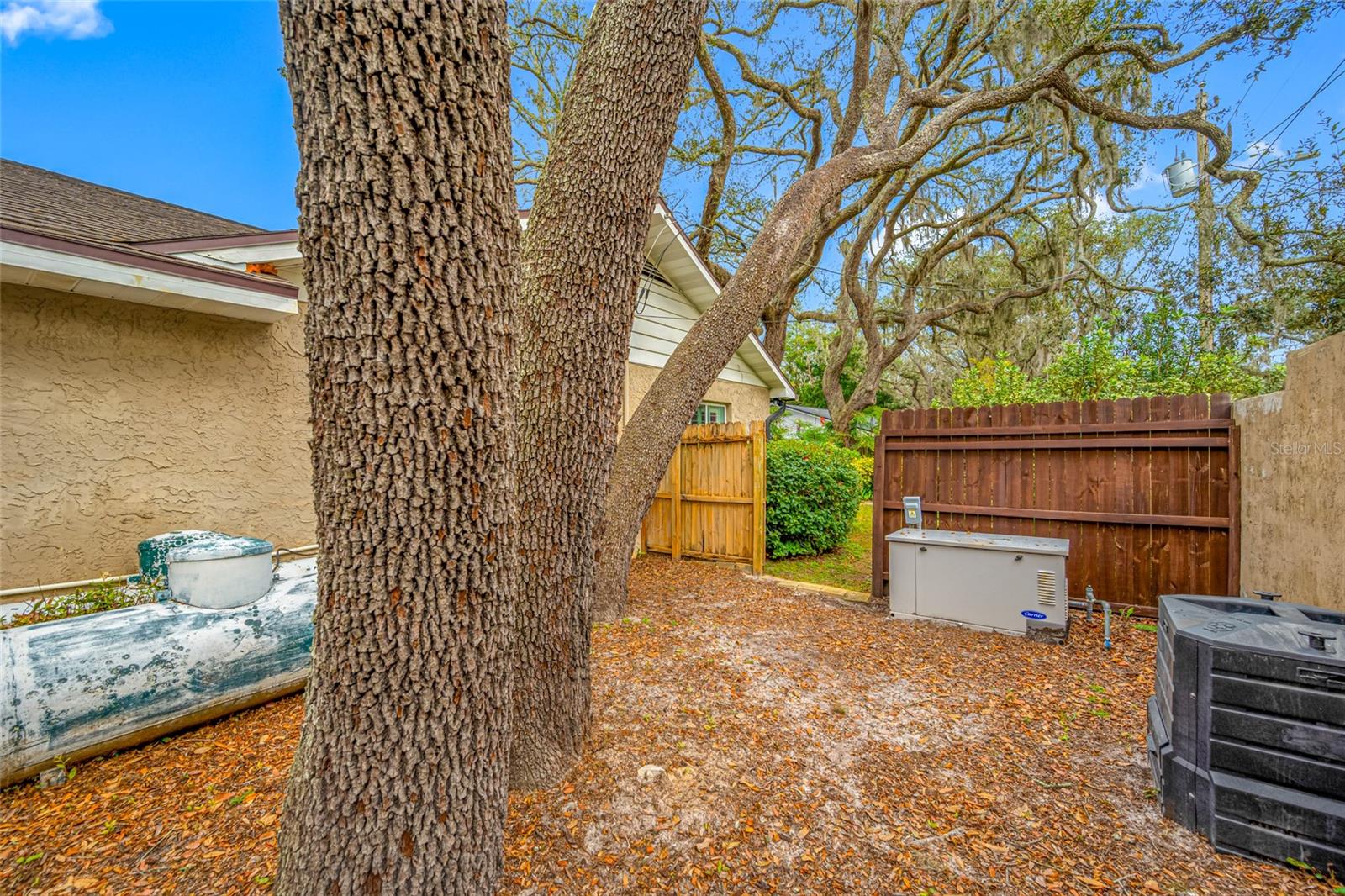 Image 83 of 84 For 1813 Riverhills Drive