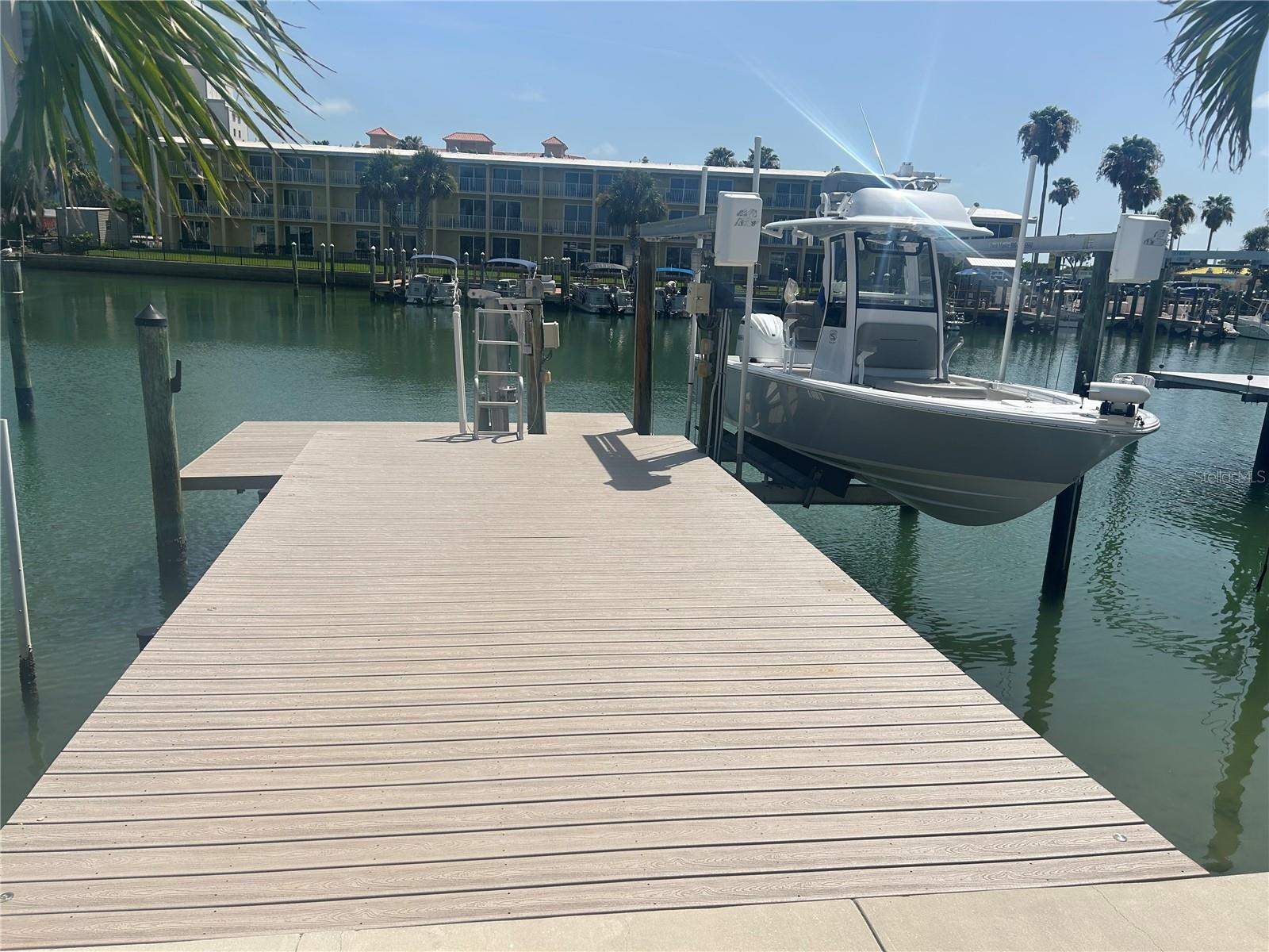 Image 11 of 12 For 11110 1st Street E