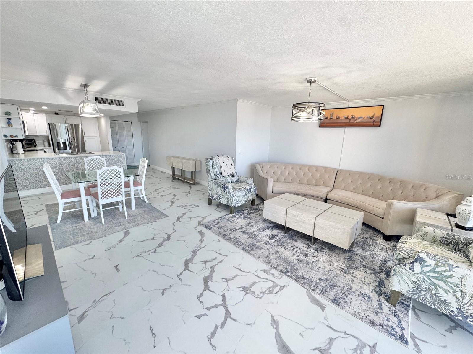 Image 12 of 56 For 1380 Gulf Boulevard 805