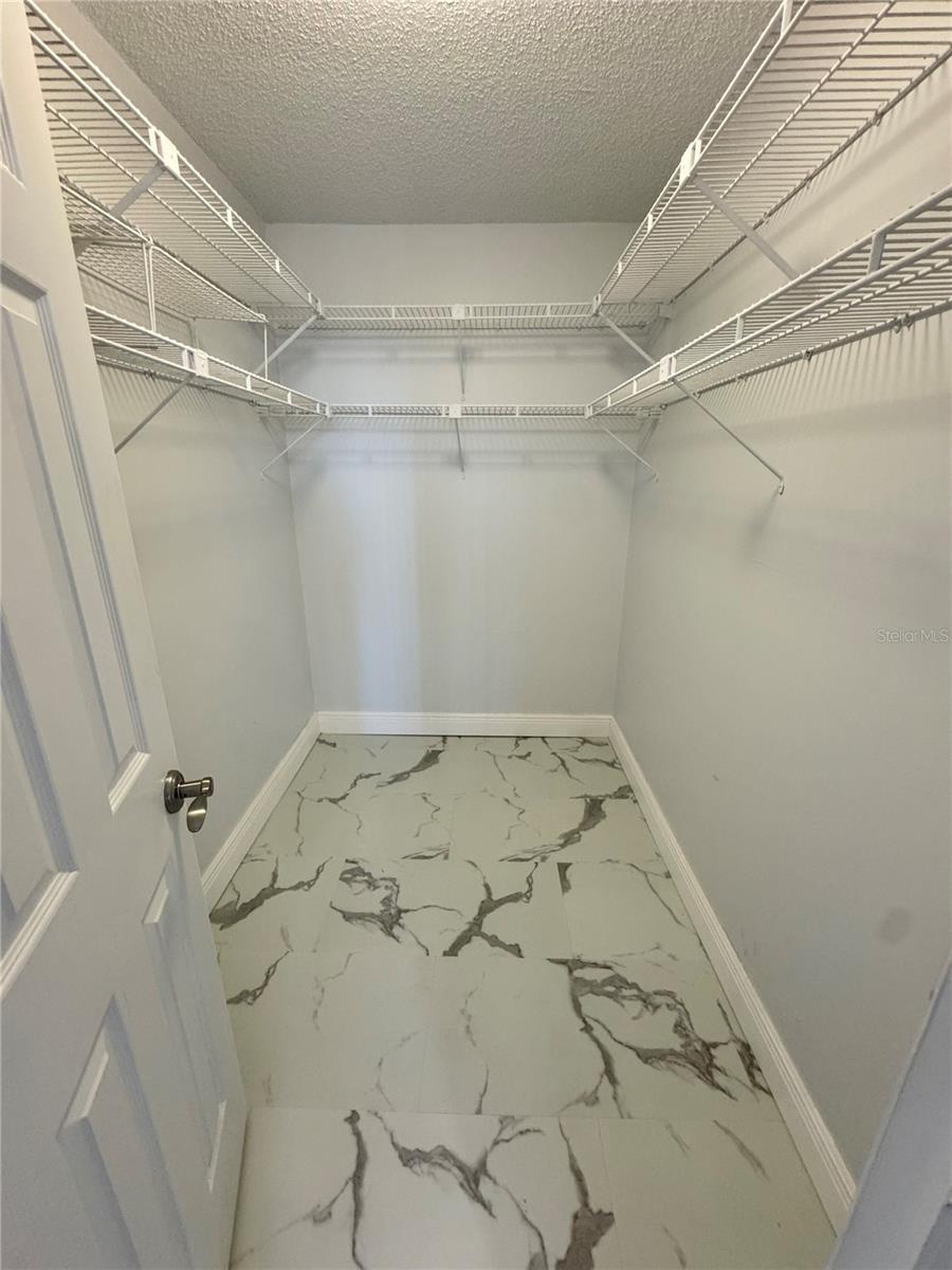 Image 27 of 56 For 1380 Gulf Boulevard 805