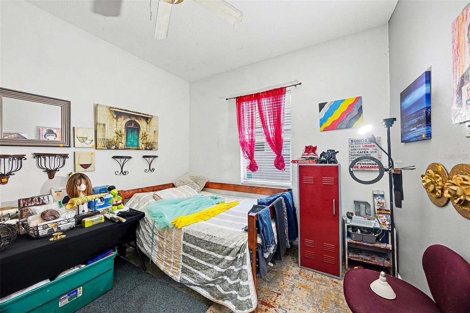 Listing photo id 16 for 37110 Highland Bluff Circle