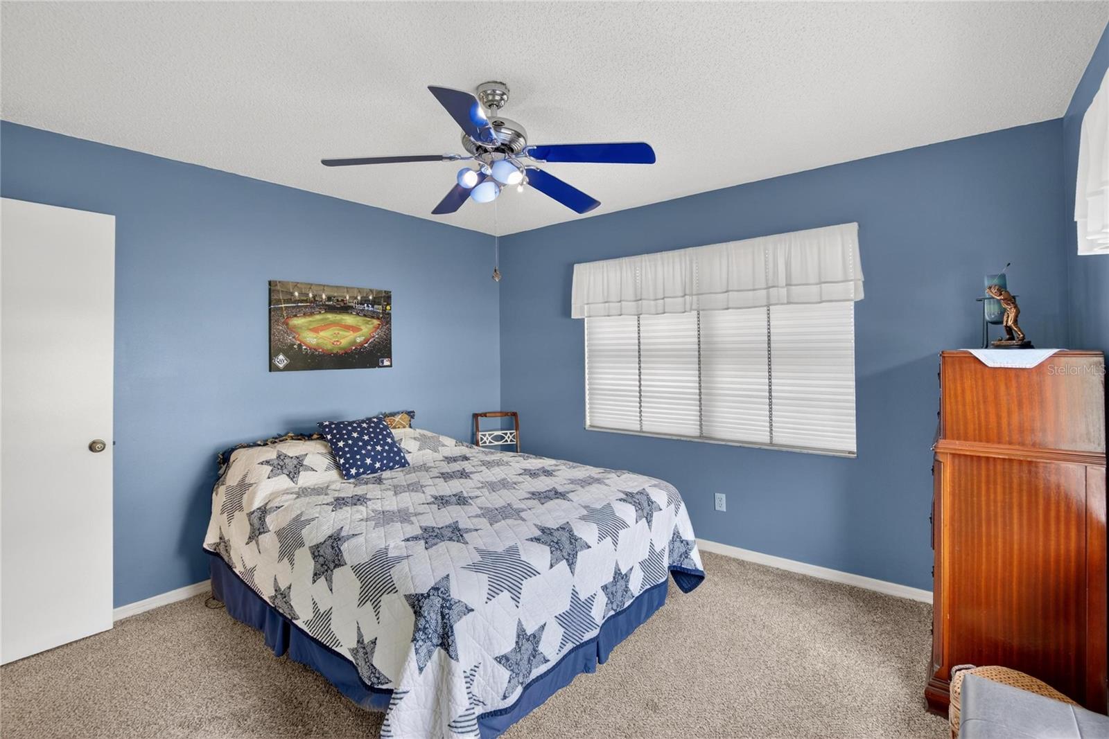 Image 14 of 53 For 2003 Hartlebury Way 432