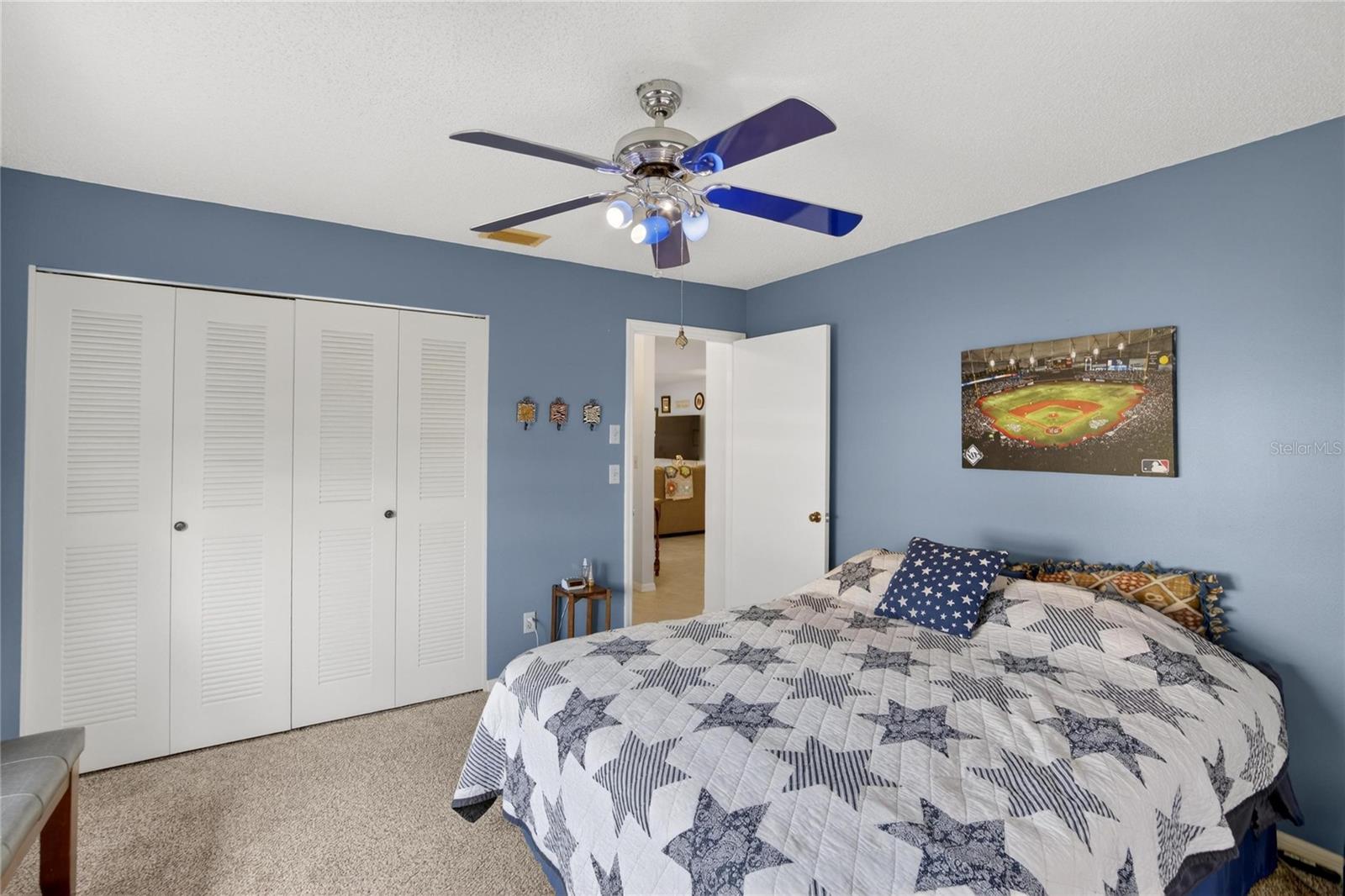 Image 15 of 53 For 2003 Hartlebury Way 432