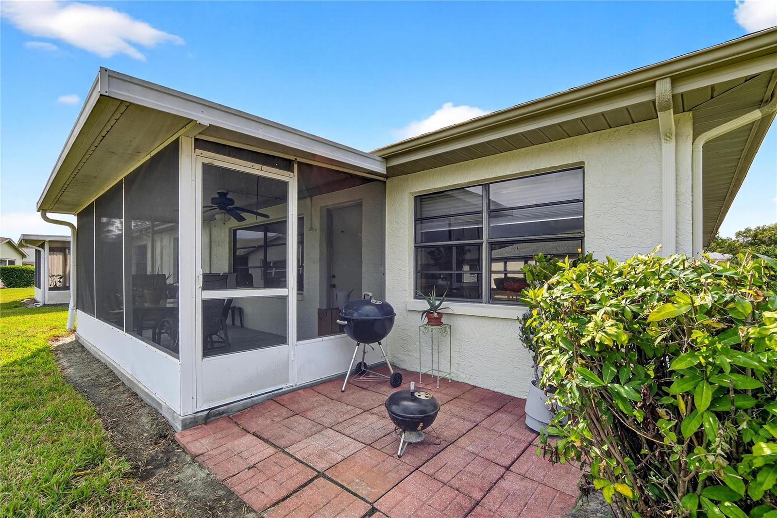 Image 44 of 53 For 2003 Hartlebury Way 432