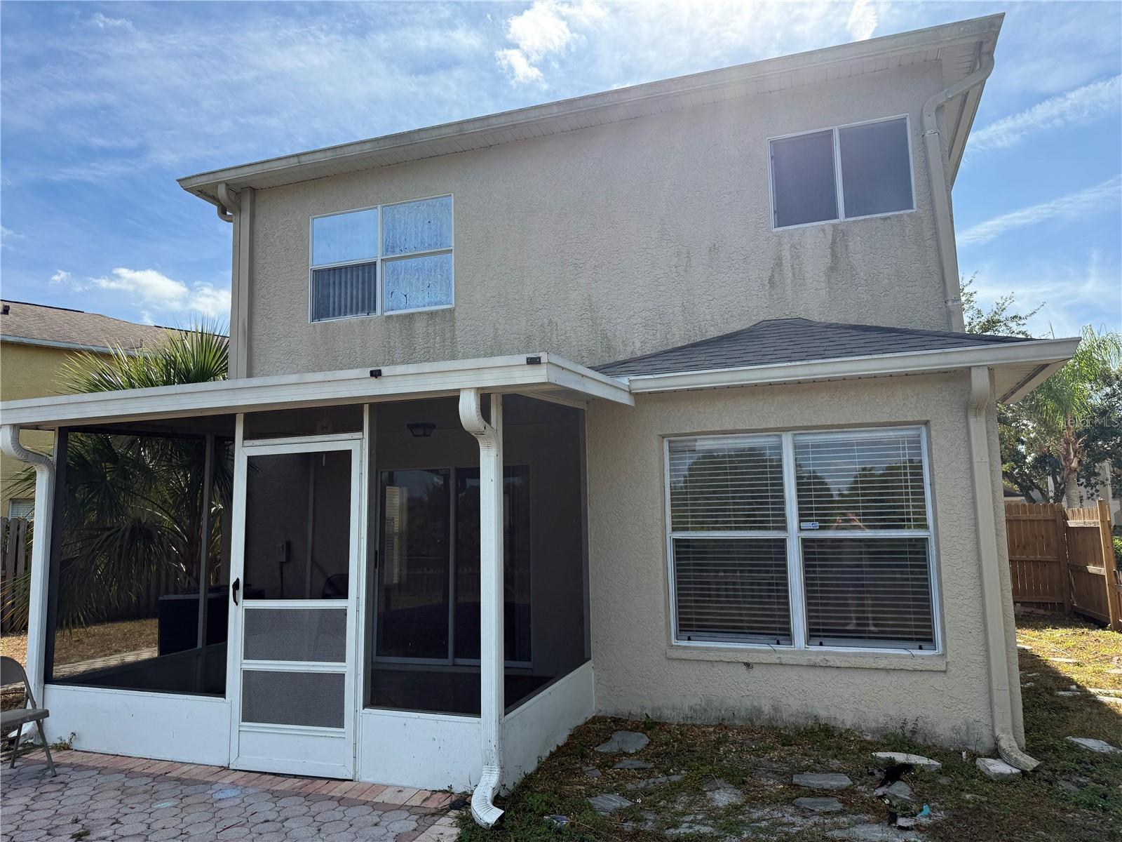 Image 2 of 12 For 728 Burlwood Street