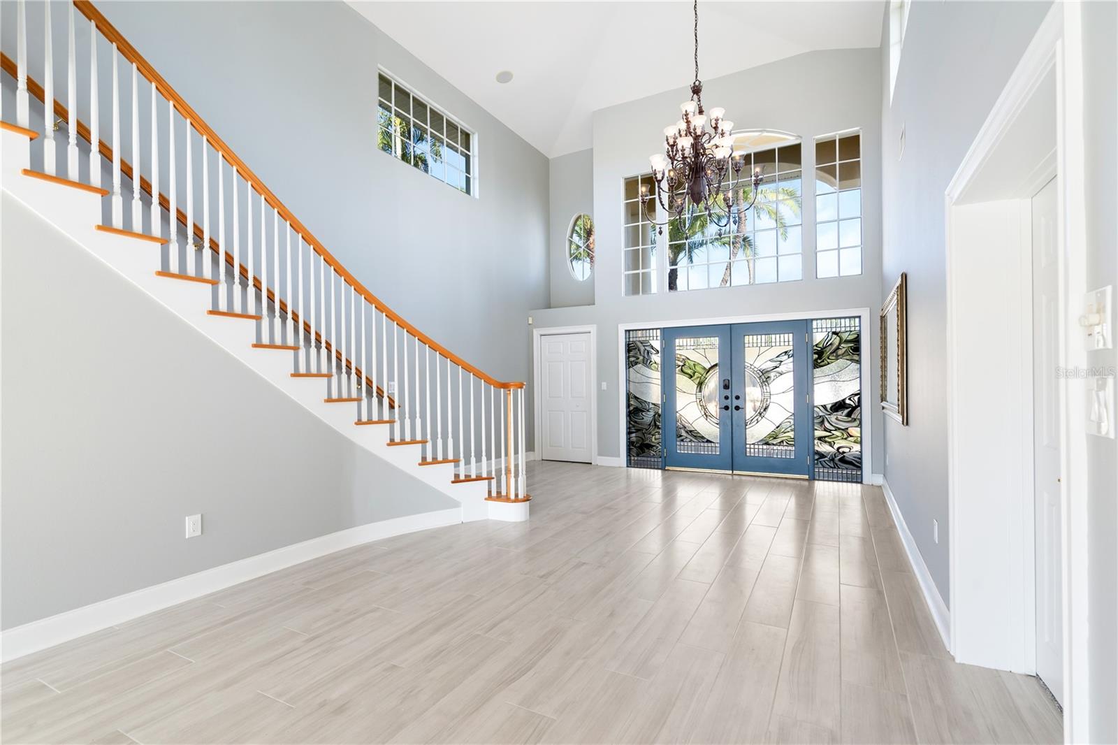 Image 18 of 69 For 482 Hermosita Drive