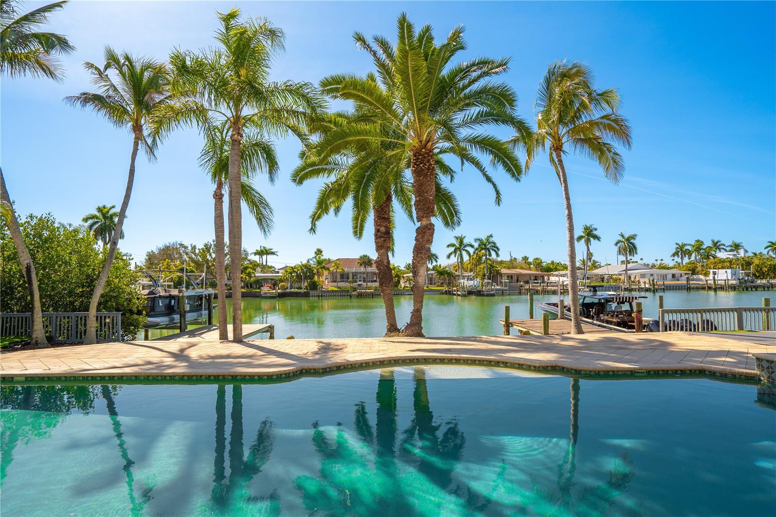 Image 8 of 69 For 482 Hermosita Drive