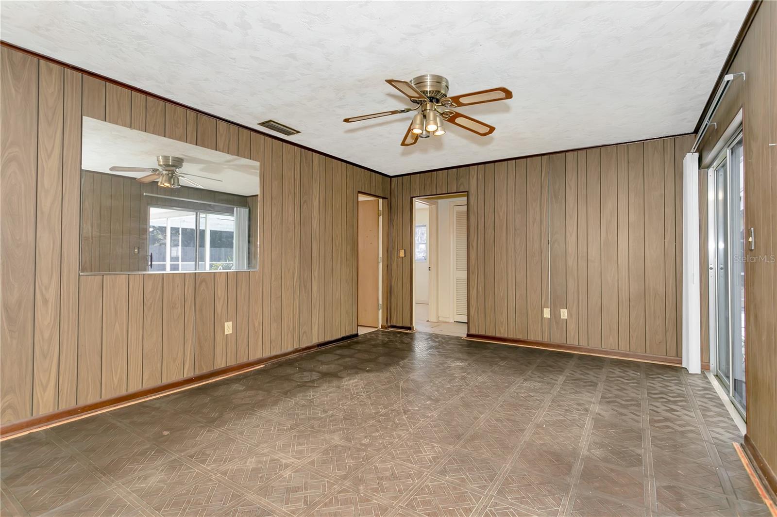 Image 13 of 65 For 2123 Beneva Road