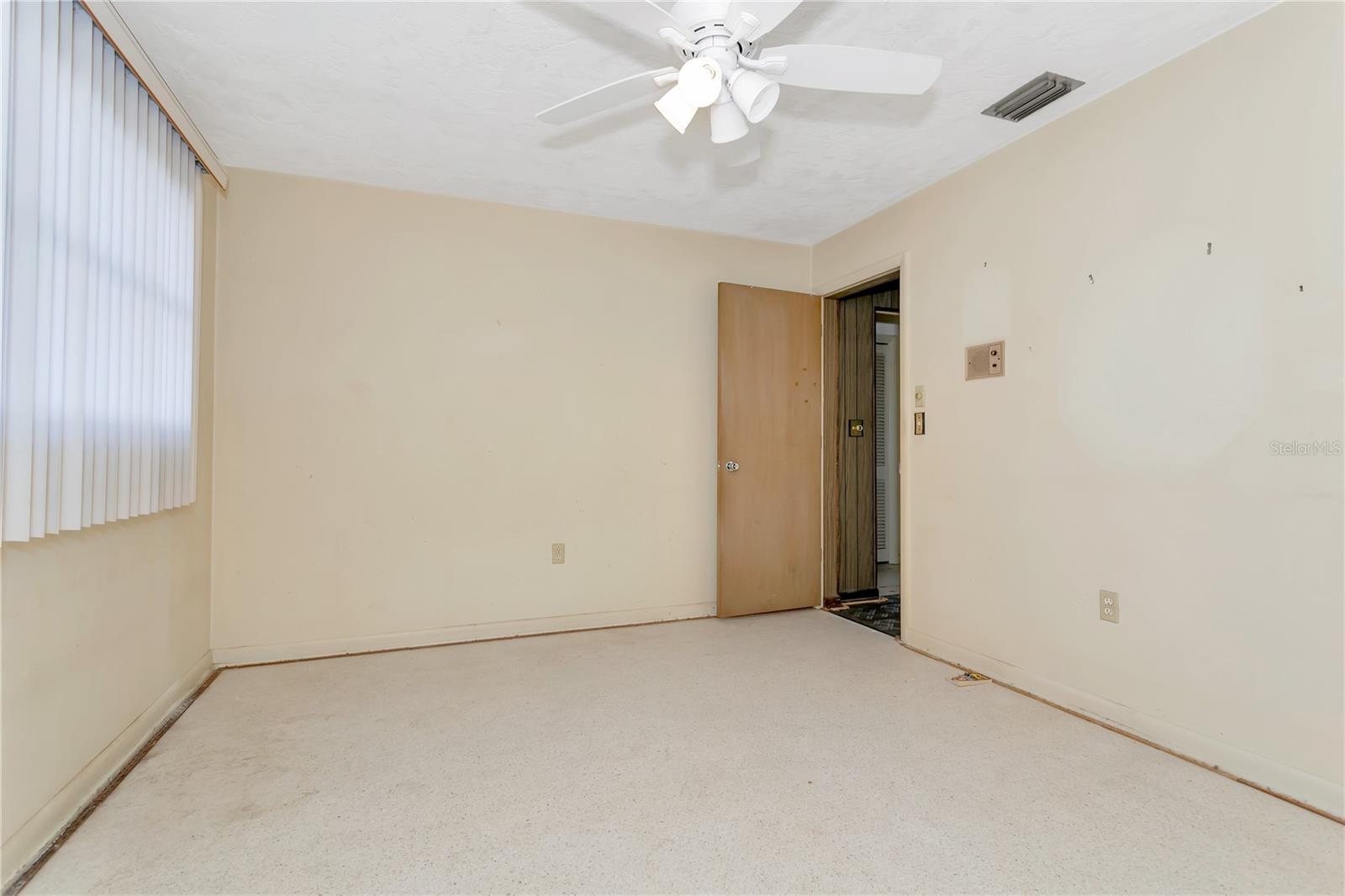 Image 24 of 65 For 2123 Beneva Road