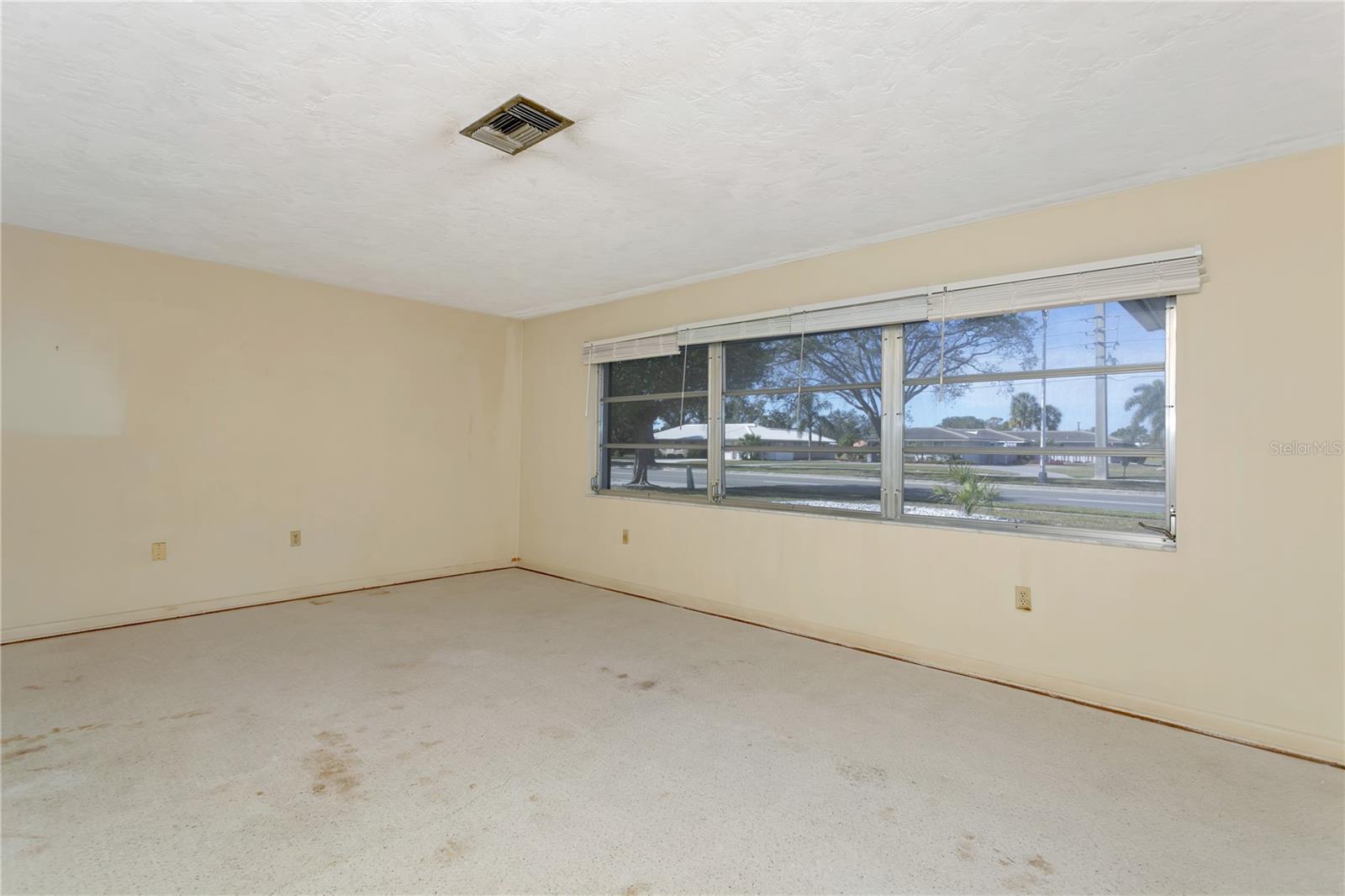 Image 6 of 65 For 2123 Beneva Road