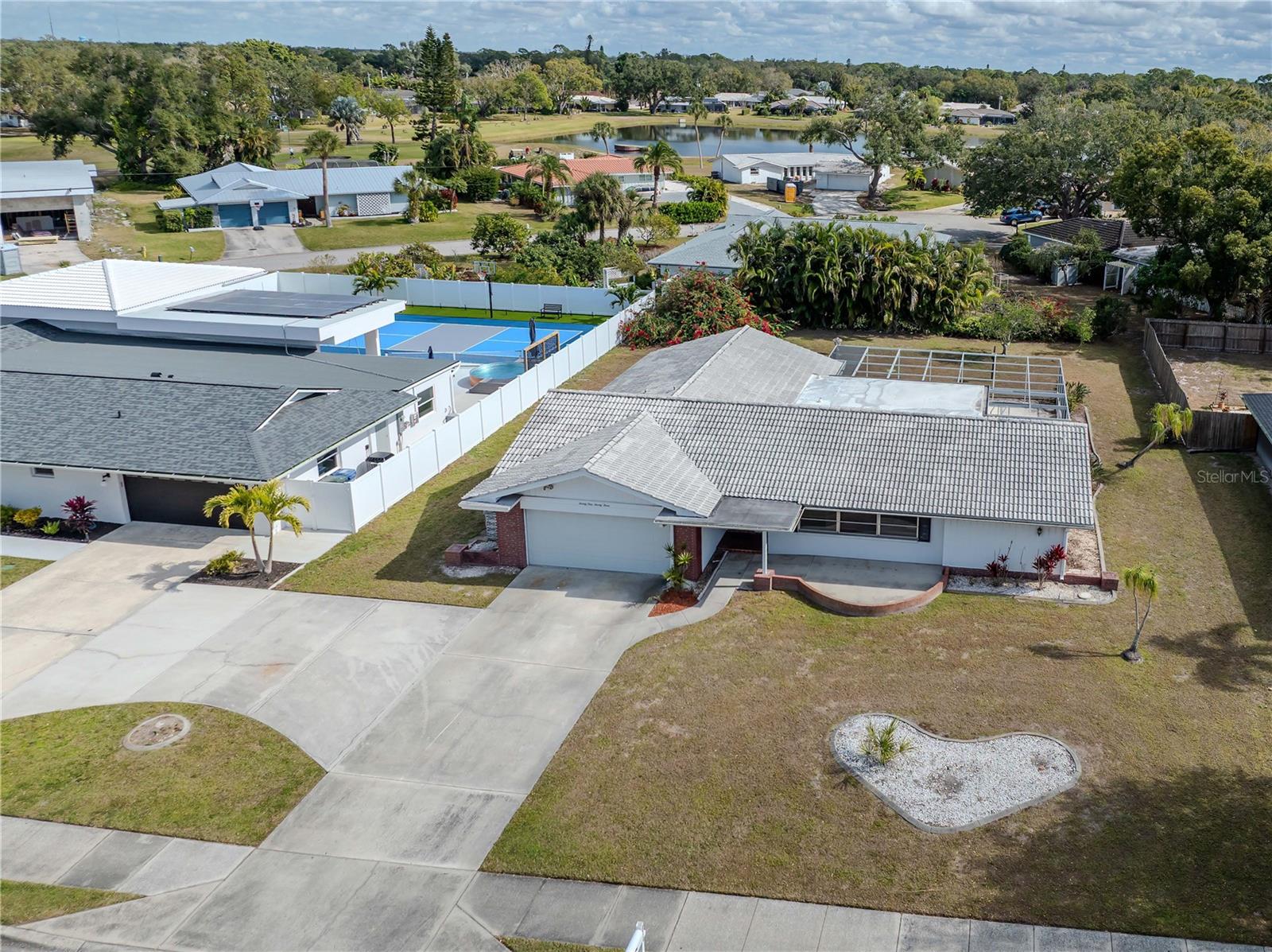 Image 64 of 65 For 2123 Beneva Road