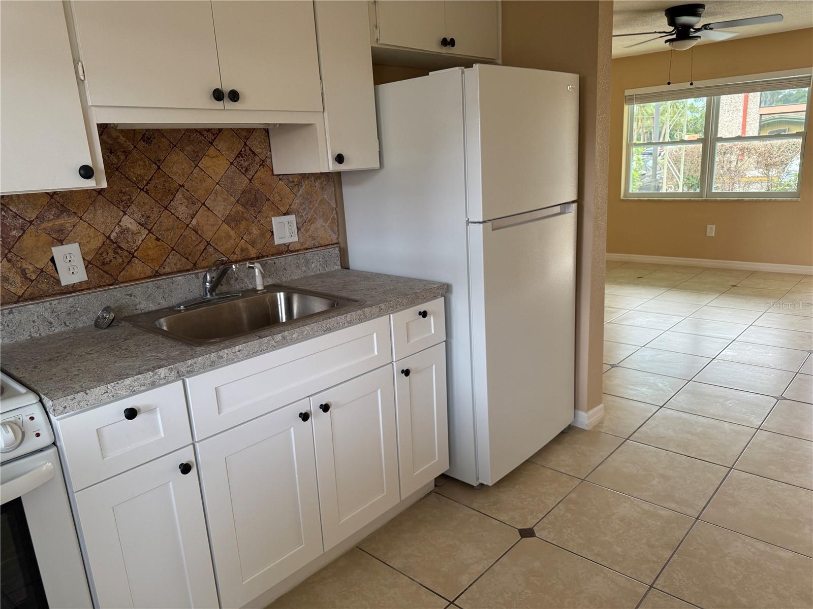 Image 29 of 46 For 7057 Sunset Drive