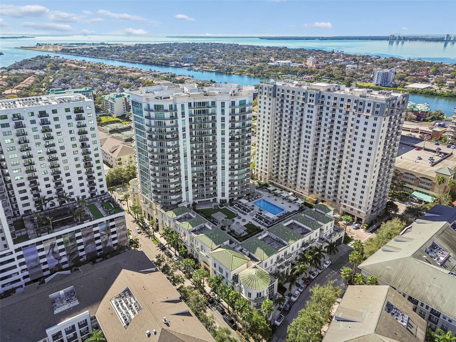 Image 33 of 33 For 450 Knights Run Avenue 411