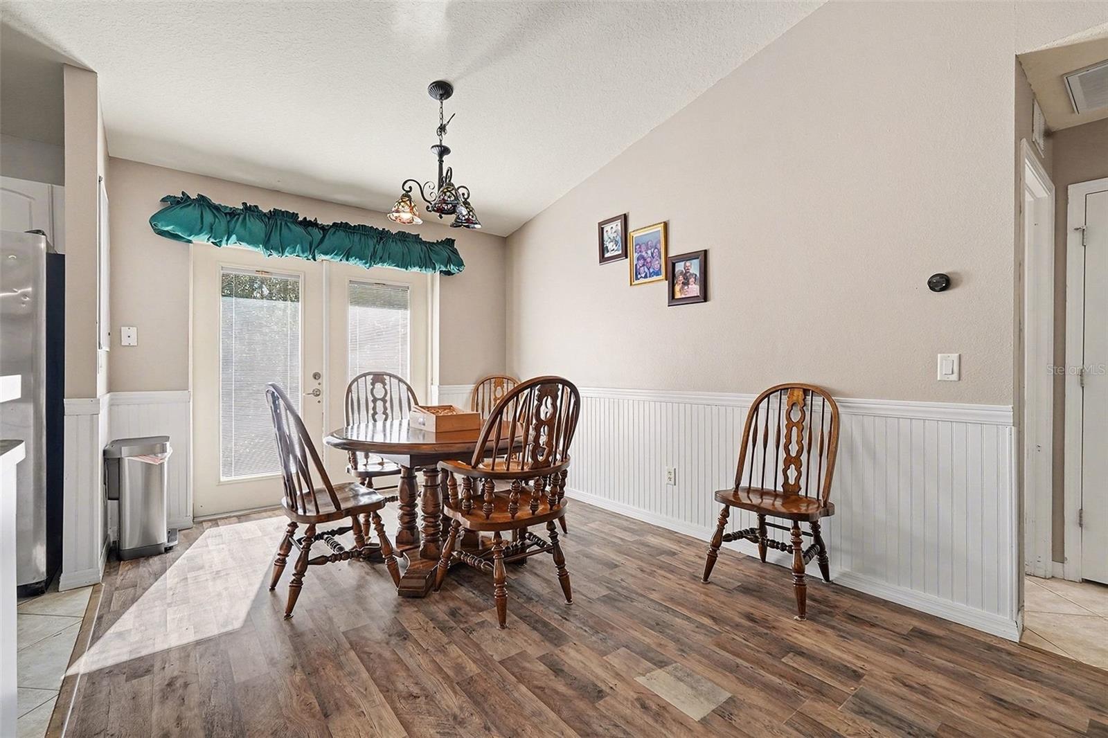 Image 13 of 30 For 3220 Rogers Street