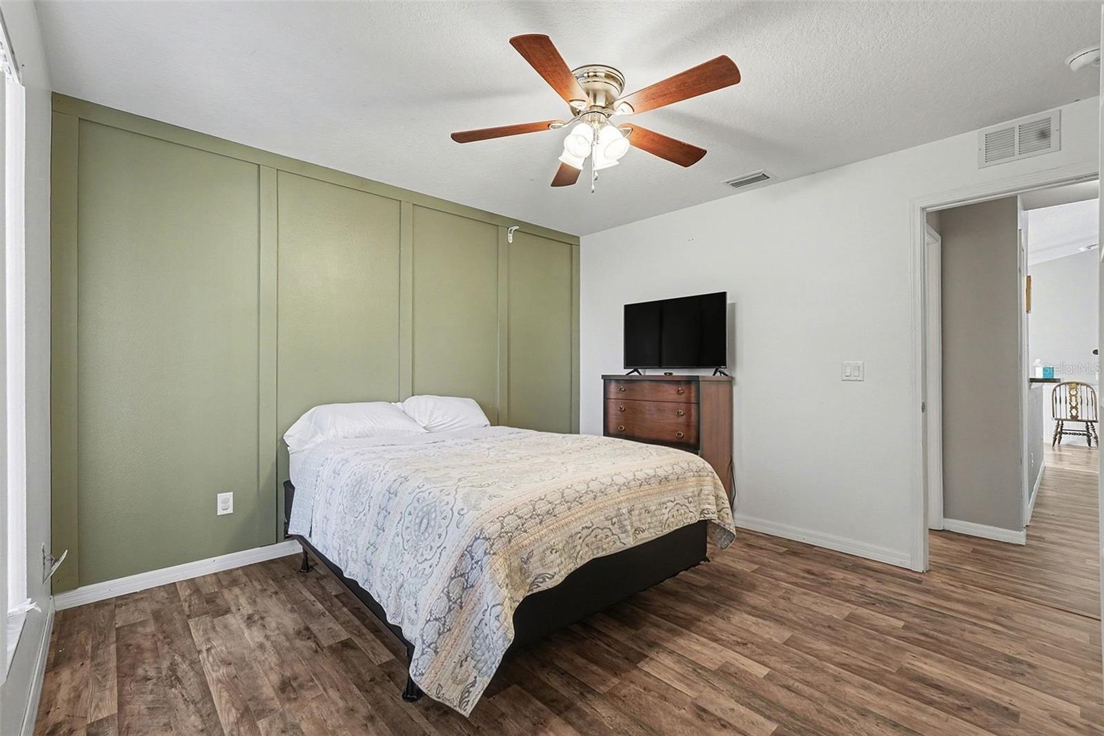 Image 17 of 30 For 3220 Rogers Street