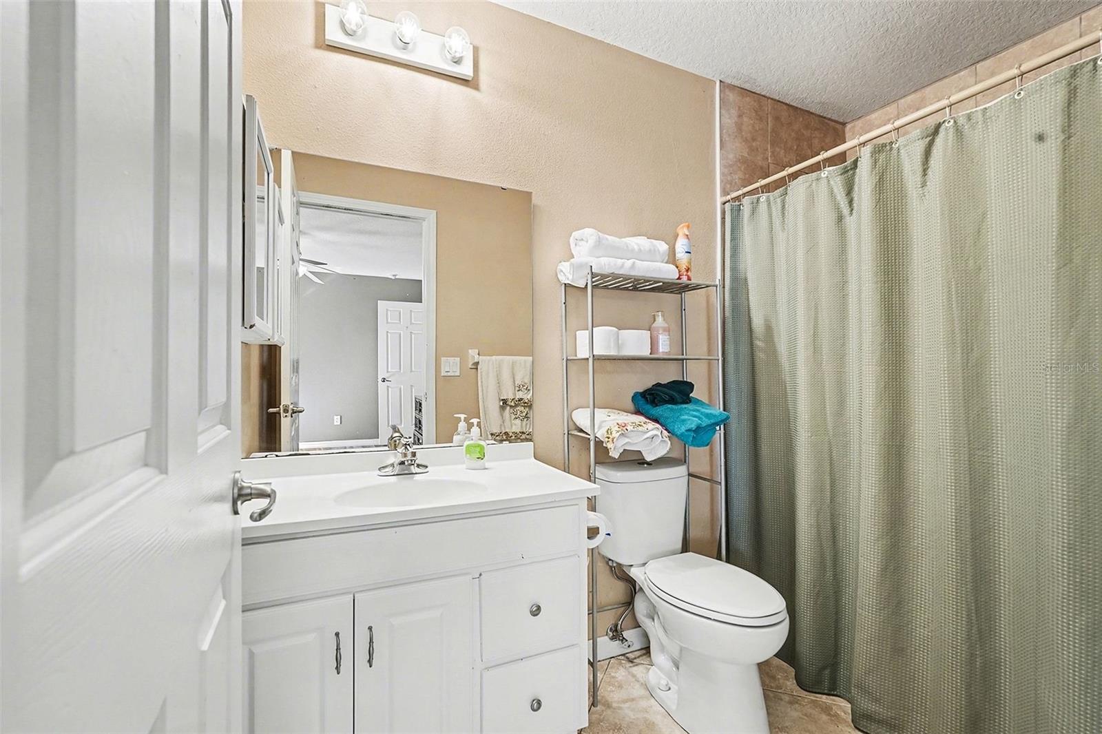 Image 21 of 30 For 3220 Rogers Street