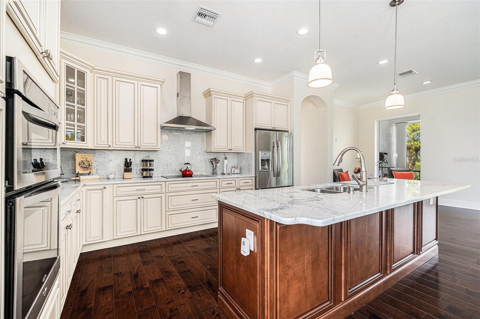 Image 18 of 39 For 4353 Dewey Drive