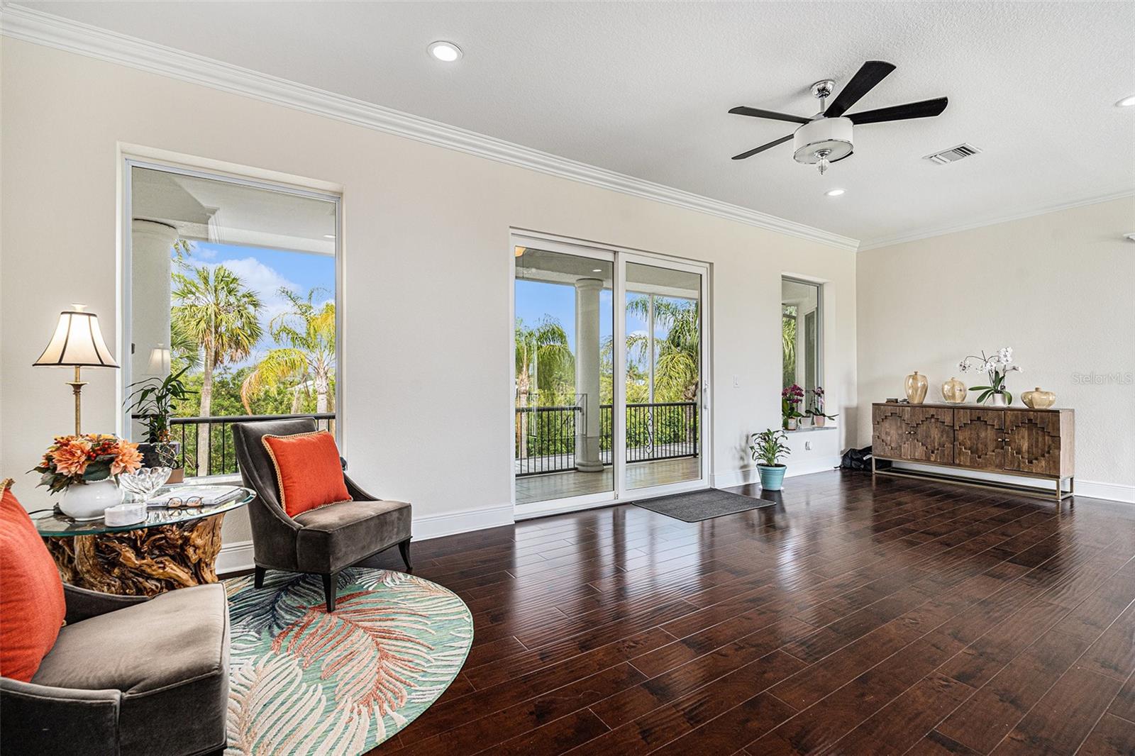 Image 21 of 39 For 4353 Dewey Drive