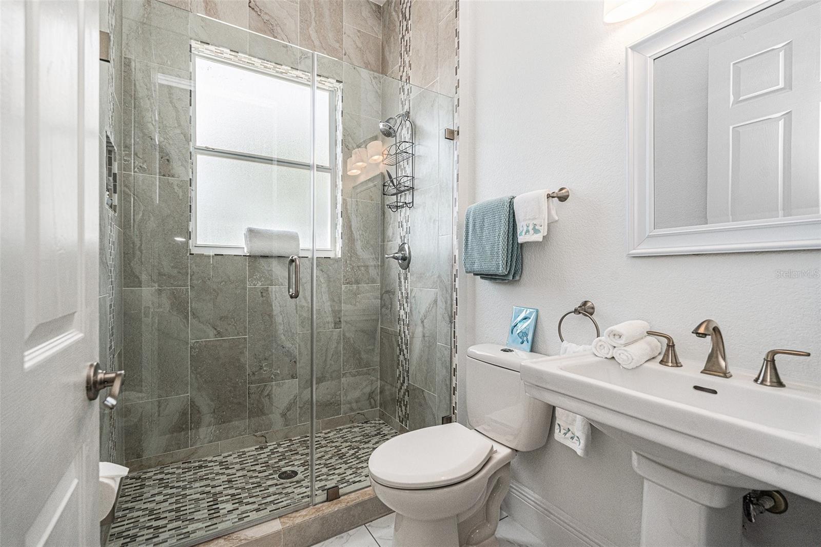 Image 27 of 39 For 4353 Dewey Drive